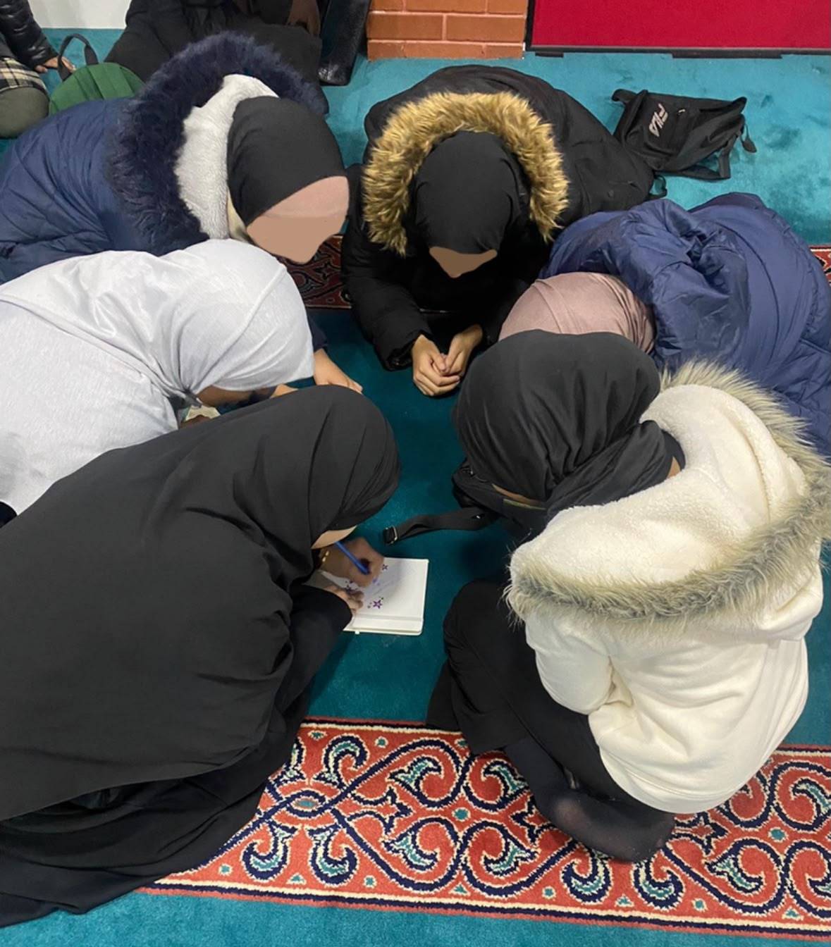 Youth Scheme participants building friendships